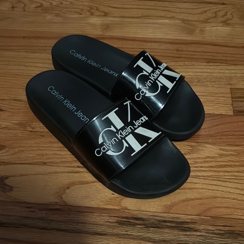 Calvin Klein Black Logo Slides